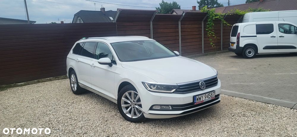 Volkswagen Passat 2.0 TDI Business DSG - 1