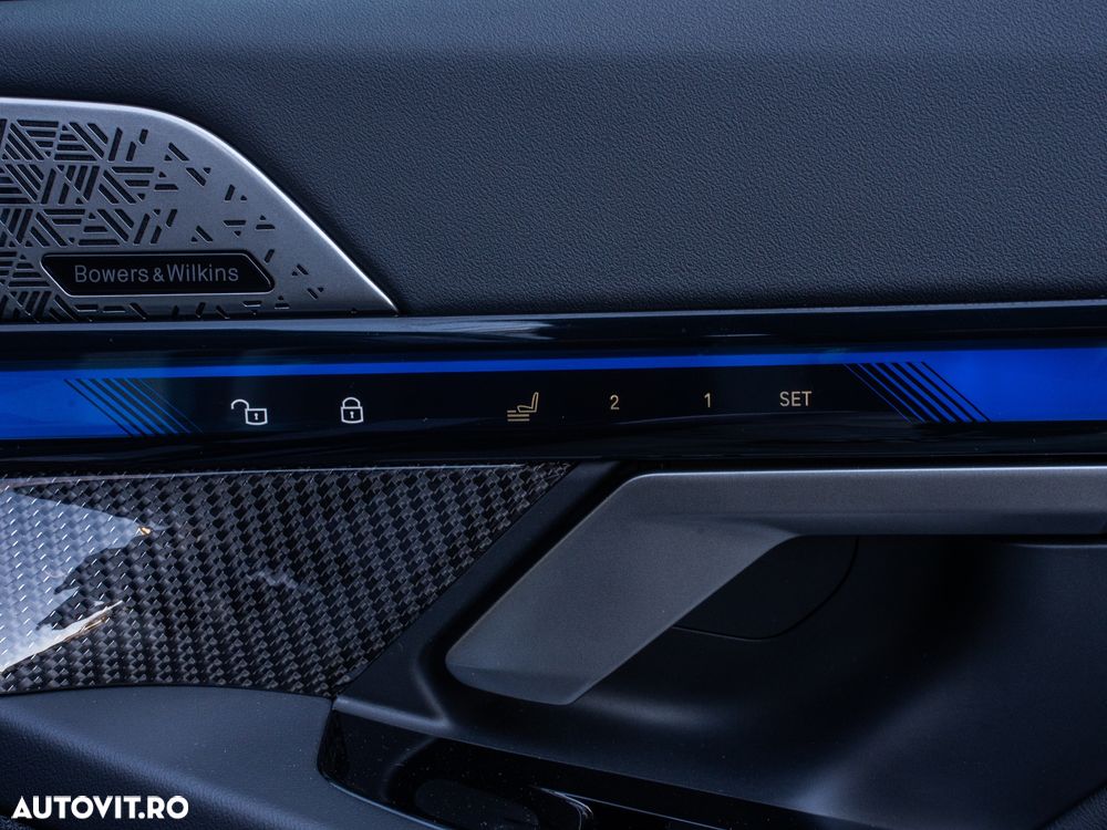 BMW M5 xDrive AT PHEV - 32