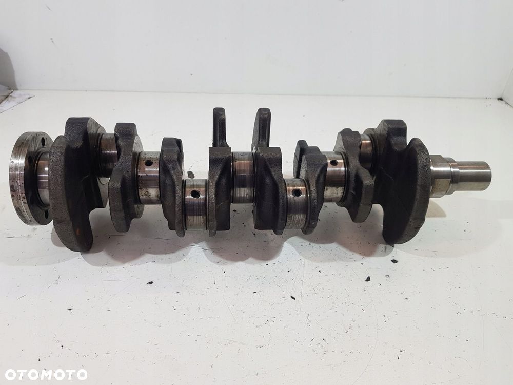 WAŁ KORBOWY PEUGEOT CITROEN FORD 1.5 HDI YH01 - 2