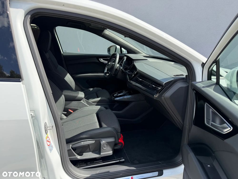 Audi Q4 Sportback e-tron 40 77kWh S Line - 12