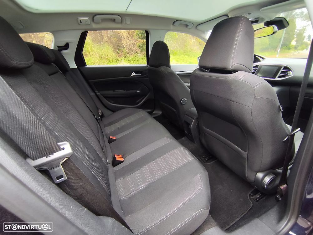 Peugeot 308 SW BlueHDi 120 Stop & Start Style - 22