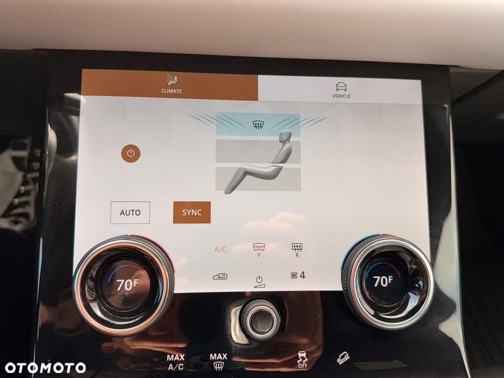 Land Rover Range Rover Evoque 2.0 P249 mHEV R-Dynamic HSE - 25