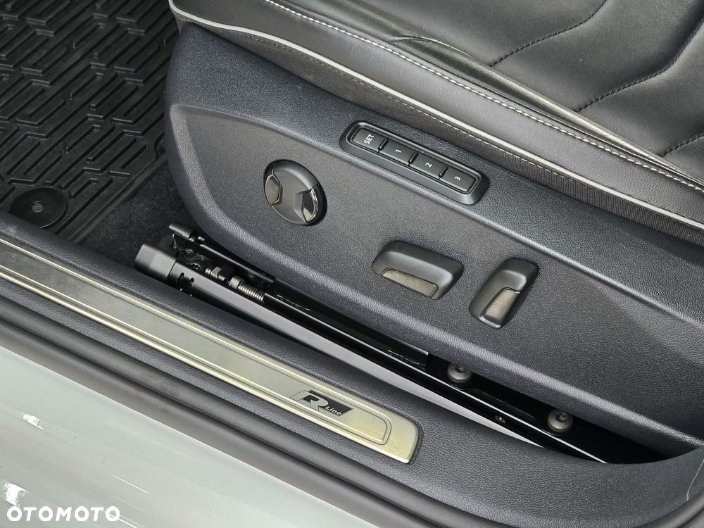 Volkswagen Arteon 2.0 TSI 4Motion R-Line DSG - 21
