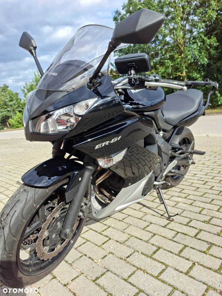 Kawasaki ER - 10