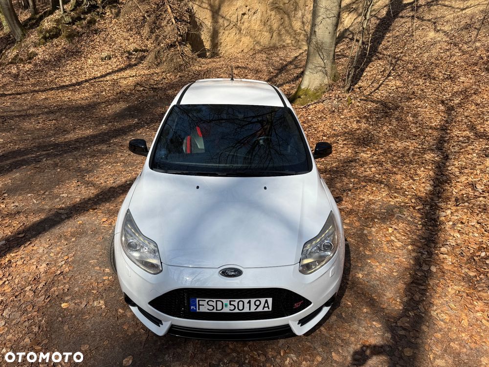 Ford Focus 2.0 EcoBoost ST mit Leder-Sport-Paket - 10