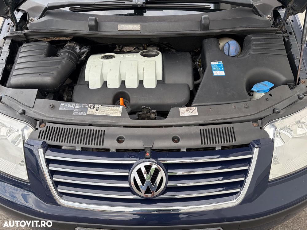 Volkswagen Sharan 2.0 TDI DPF BlueMotion Technology Trendline - 17