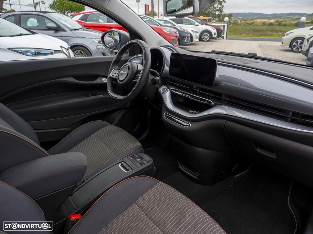 Fiat 500e 42 kWh Icon - 18