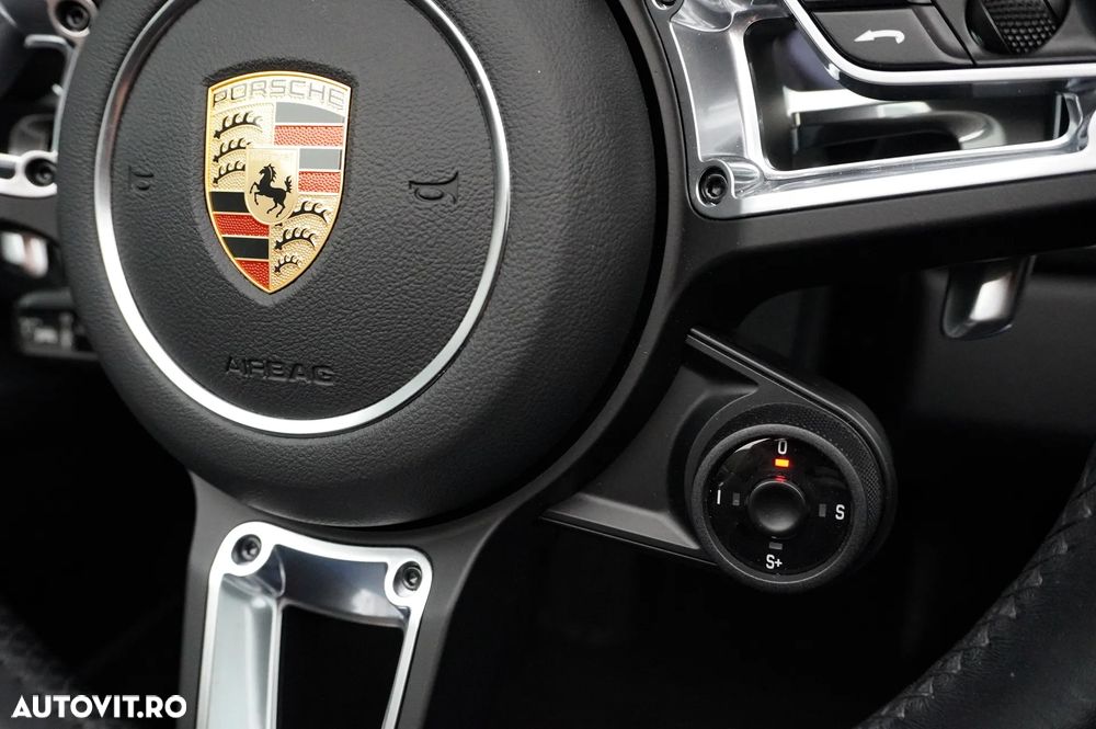 Porsche Boxster 718 T PDK - 24