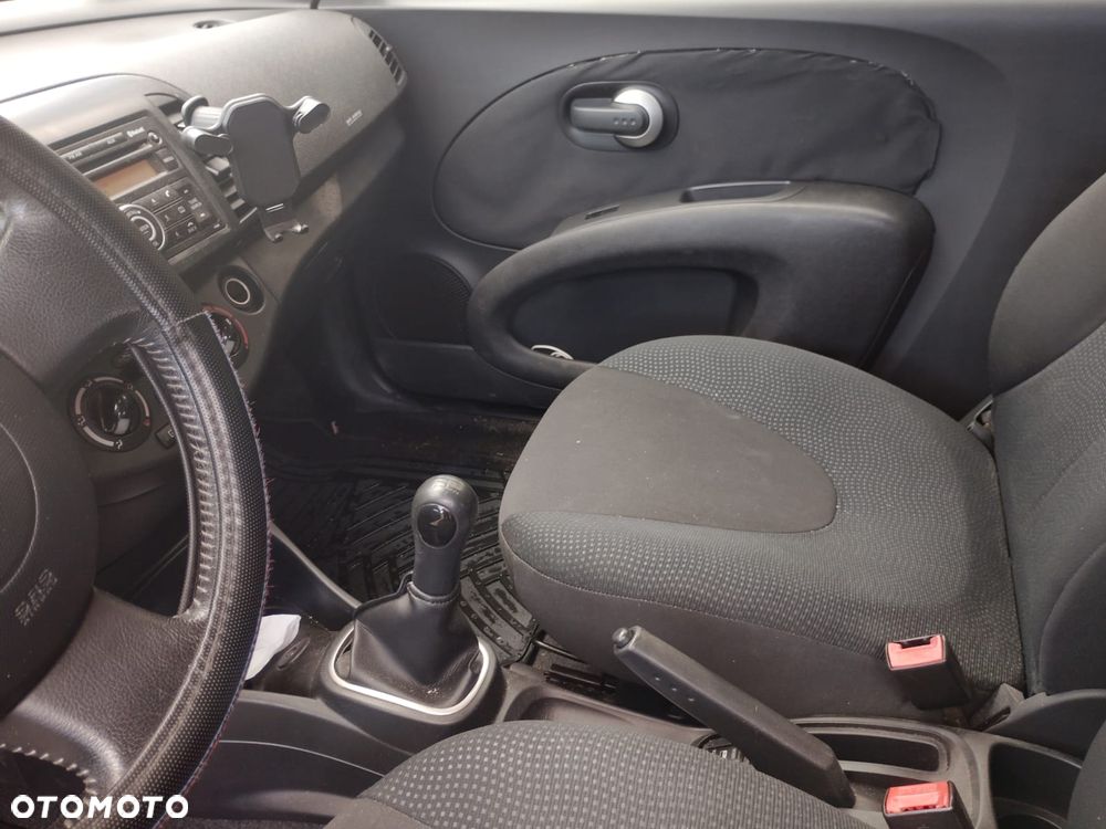 Nissan Micra - 14