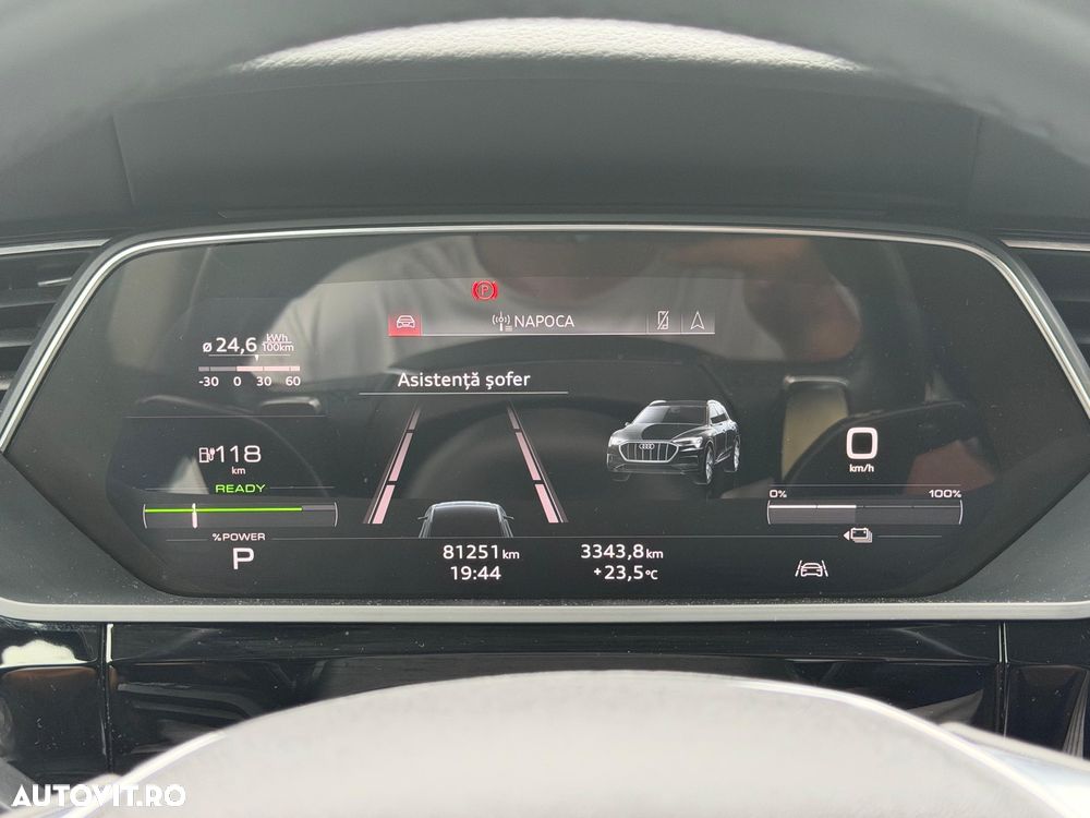 AUDI e-tron 2021 — imagine 37