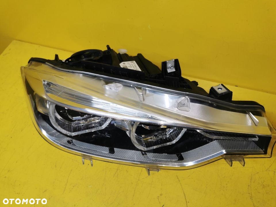 BMW 3 F30 F31 LAMPA PRAWA PRZOD LED ADAPTIVE 7453488-02 - 3