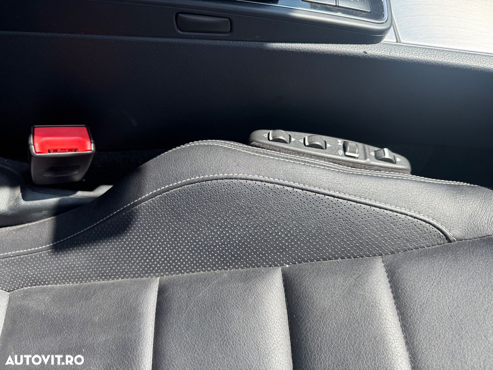 Mercedes-Benz E 200 7G-TRONIC - 16