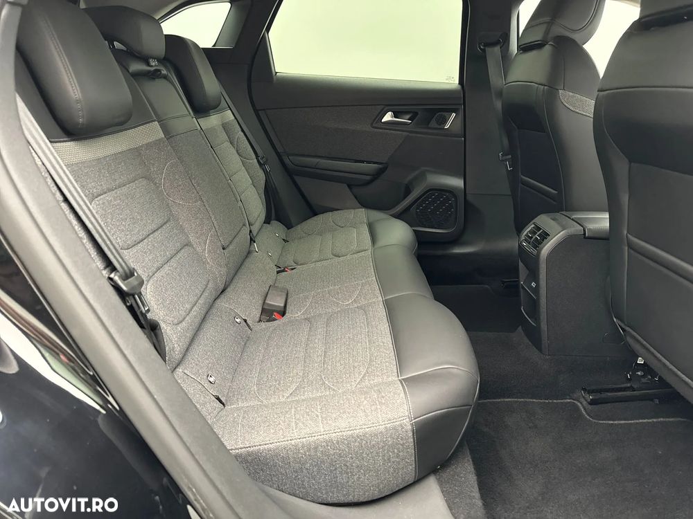 Citroën C5 X PureTech 130 Start&Stop EAT8 FEEL PACK - 13