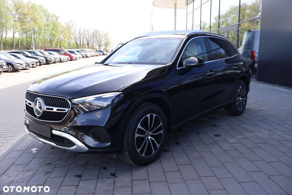 Mercedes-Benz GLC - 4