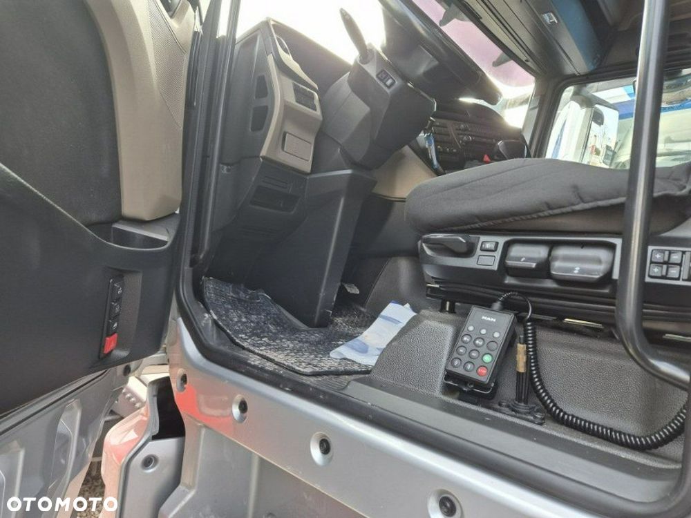 MAN tgx - 14