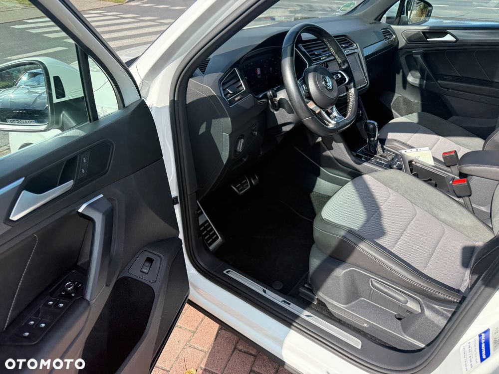 Volkswagen Tiguan 2.0 TDI SCR 4MOTION DSG Highline - 12