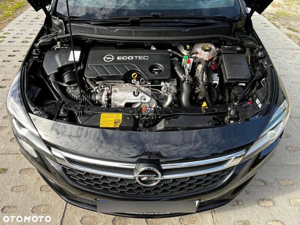 Opel Astra 1.6 D (CDTI) Start/Stop Dynamic - 2