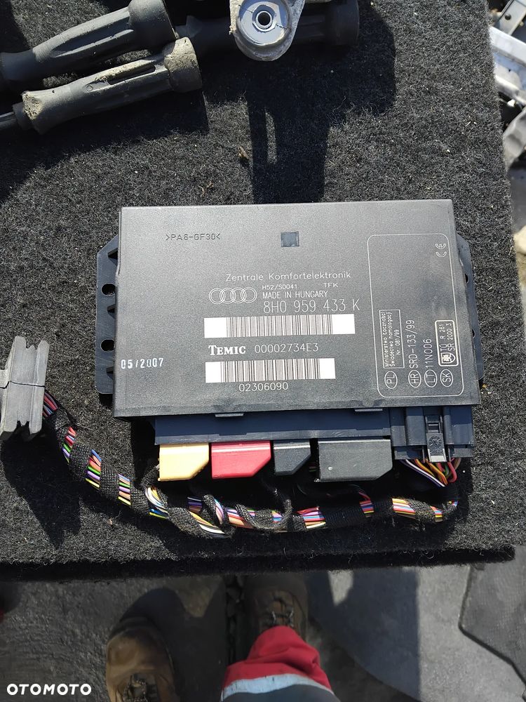 Moduł komfortu 8H0 959 433 K - 1