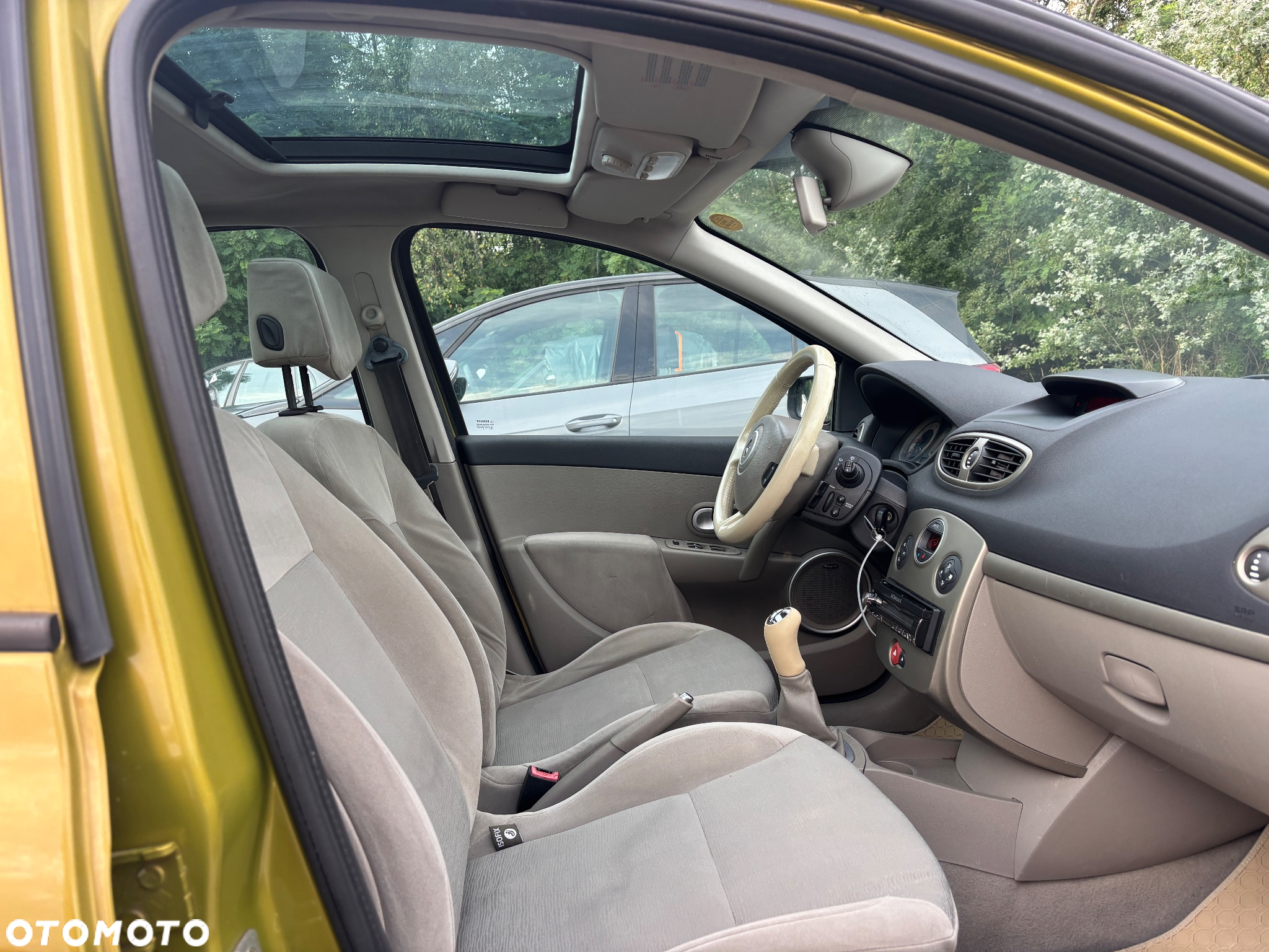 Renault Clio 1.6 16V Privilege - 26