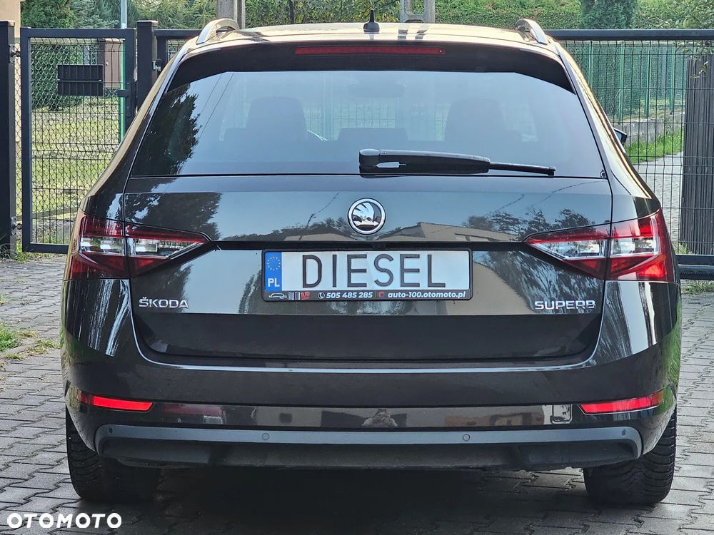 Skoda Superb 2.0 TDI L&K DSG - 6