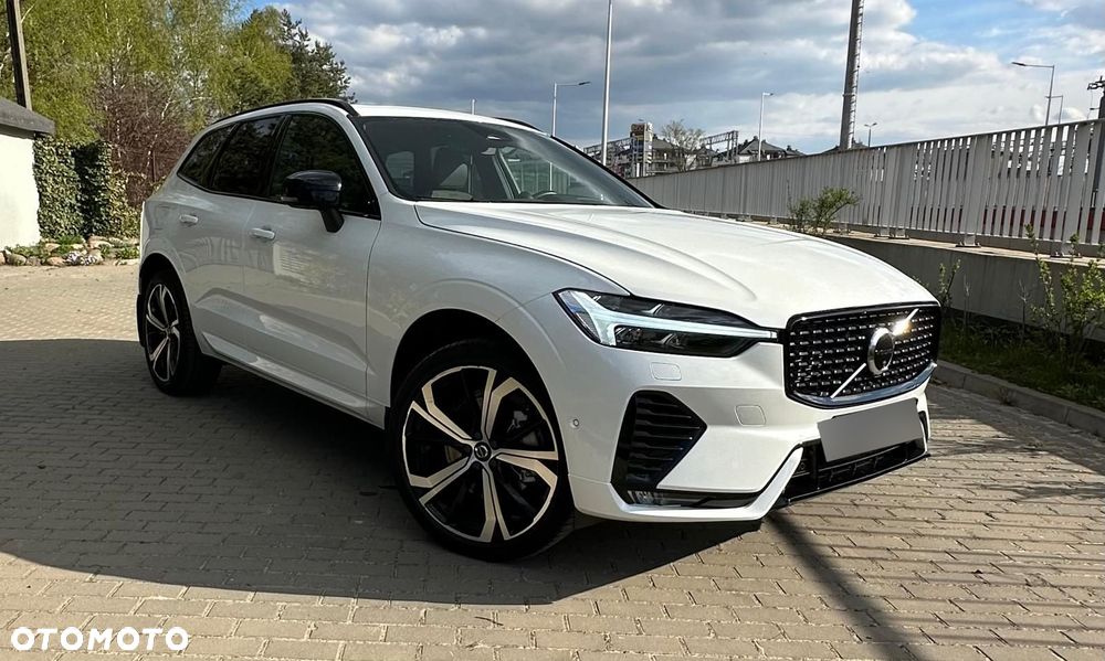 Volvo XC 60 B6 B AWD R-Design - 2