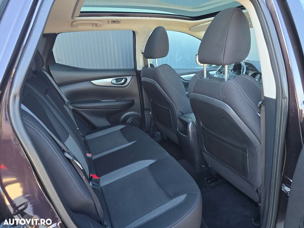 Nissan Qashqai 1.5 DCI TEKNA - 8