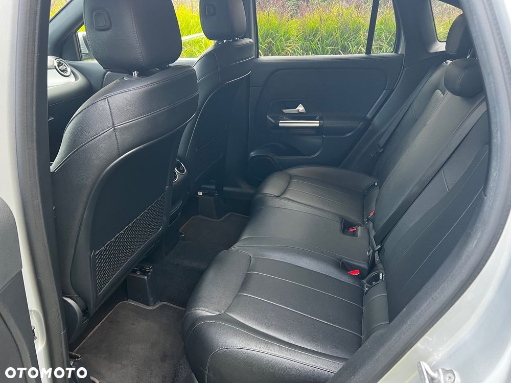 Mercedes-Benz GLA 250 4-Matic Style - 15