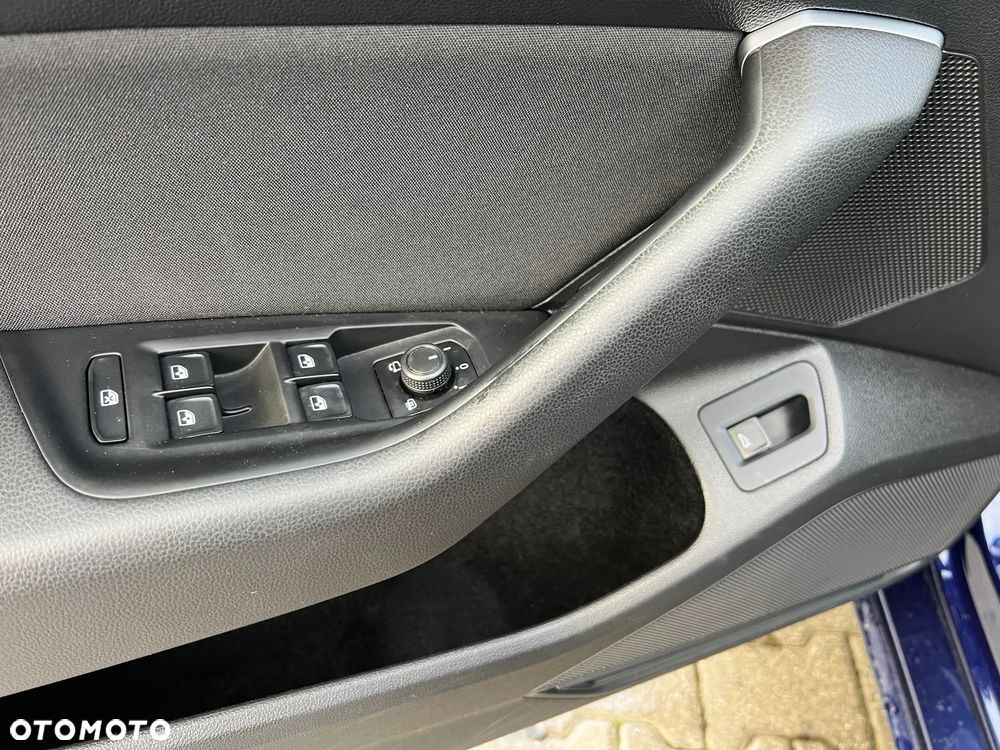 Volkswagen Passat 1.5 TSI OPF DSG - 14