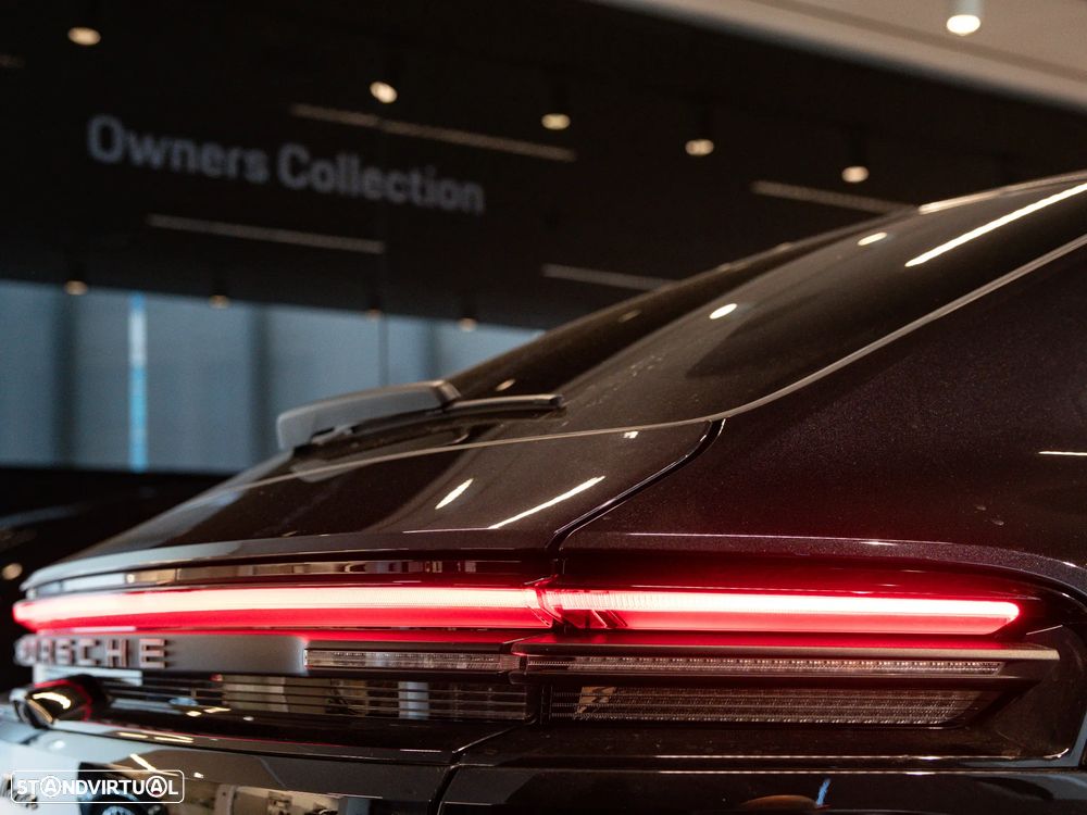 Porsche Macan Electric - 41