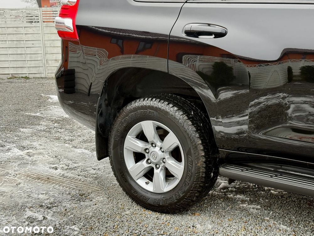 Toyota Land Cruiser LC 2.8 D-4D Premium - 28