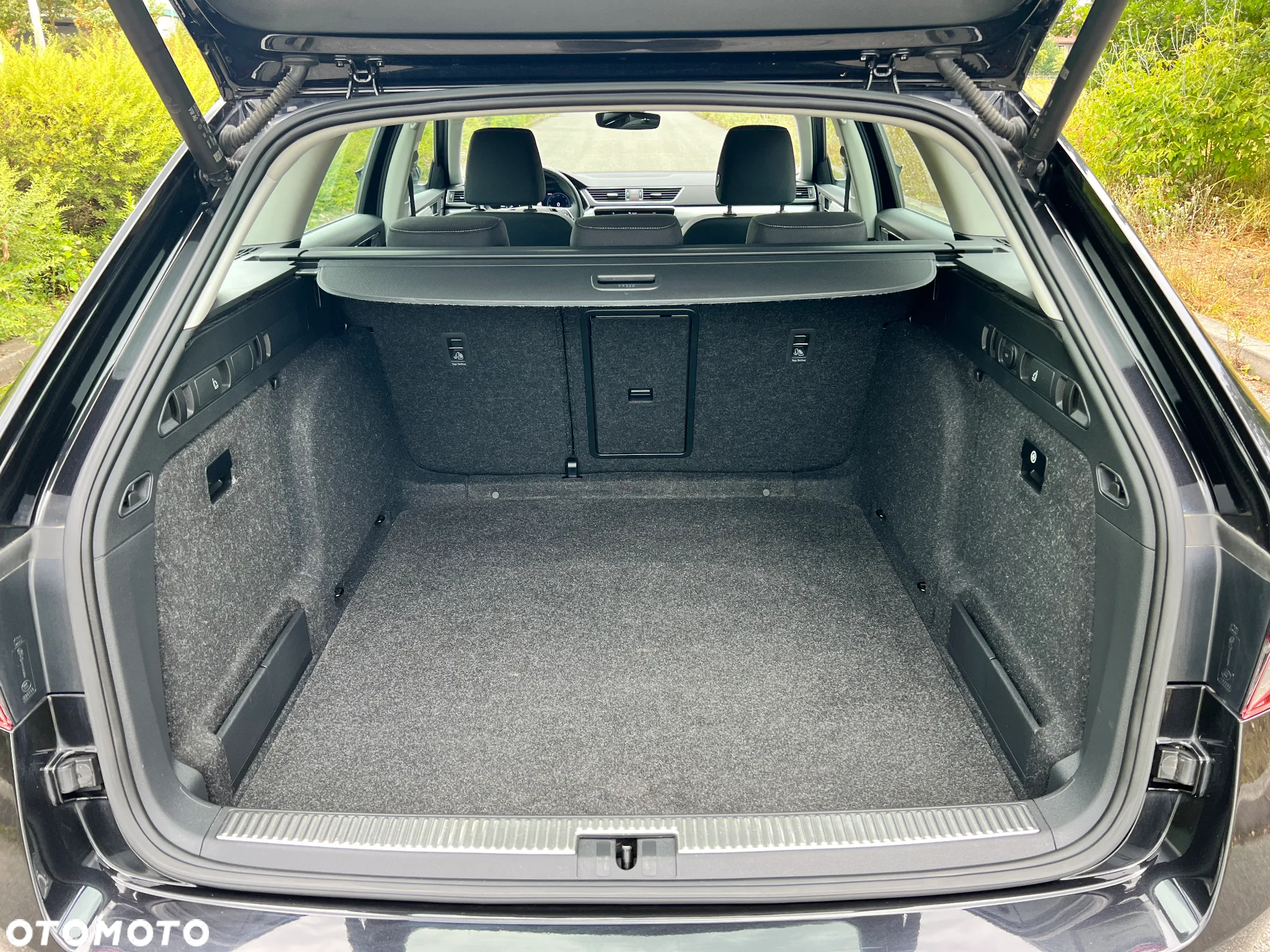 Skoda Superb 1.5 TSI Ambition DSG - 38
