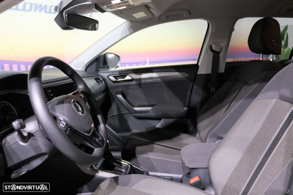 VW T-Roc 1.5 TSI Style DSG - 9
