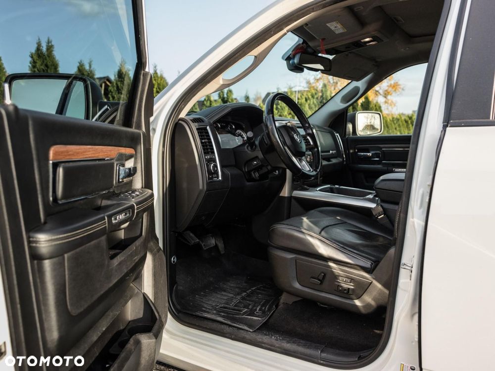 RAM 1500 - 10