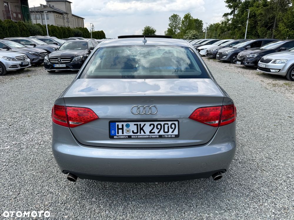 Audi A4 Limousine 3.2 FSI quattro S line Sportpaket (plus) - 5