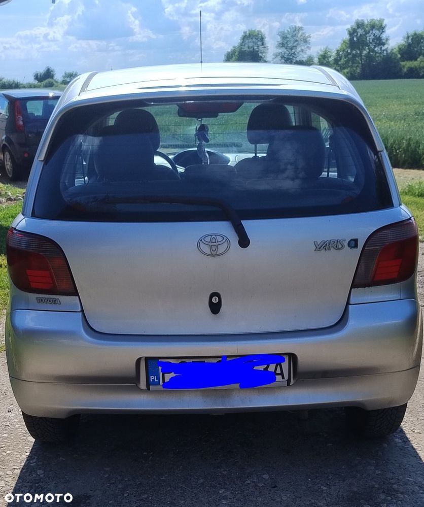 Toyota Yaris - 3