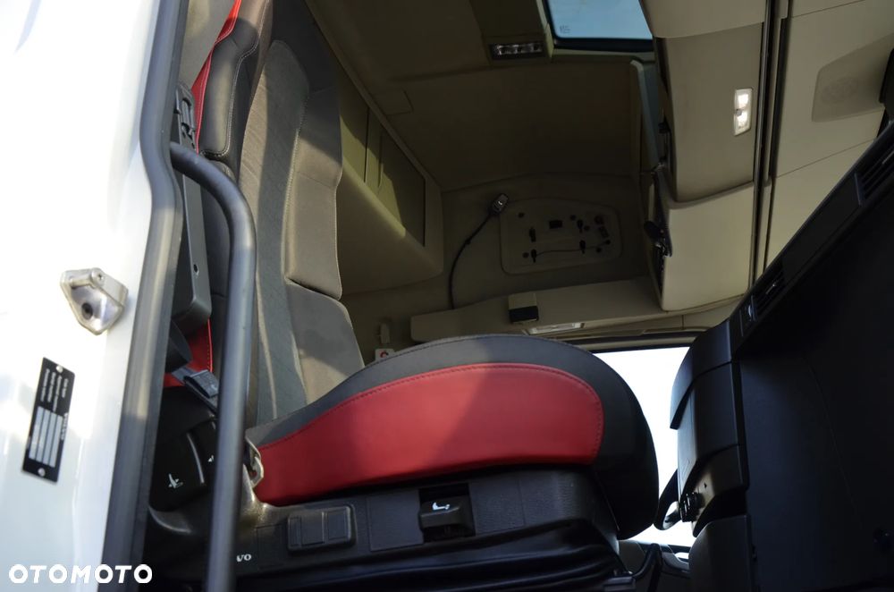 Volvo FH 500 / 2020 / MEGA / ACC / KLIMA P. / LED / KAMERA / XENON / NAVI / WAGA / AIRBAG / DE 5559 - 18