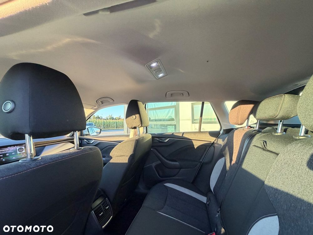 Skoda Kamiq 1.0 TSI DSG Ambition - 29