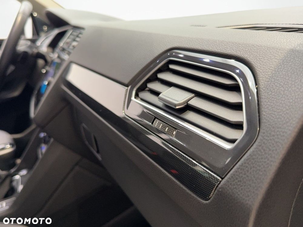 Volkswagen Tiguan - 20