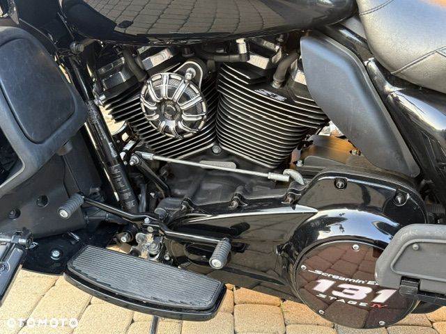 Harley-Davidson Touring Road Glide - 13