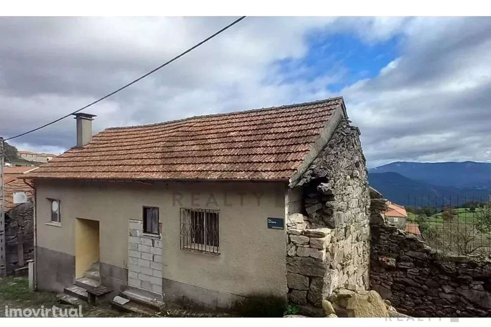 MORADIA com belas vistas sobre a montanha! - Grande imagem: 4/27