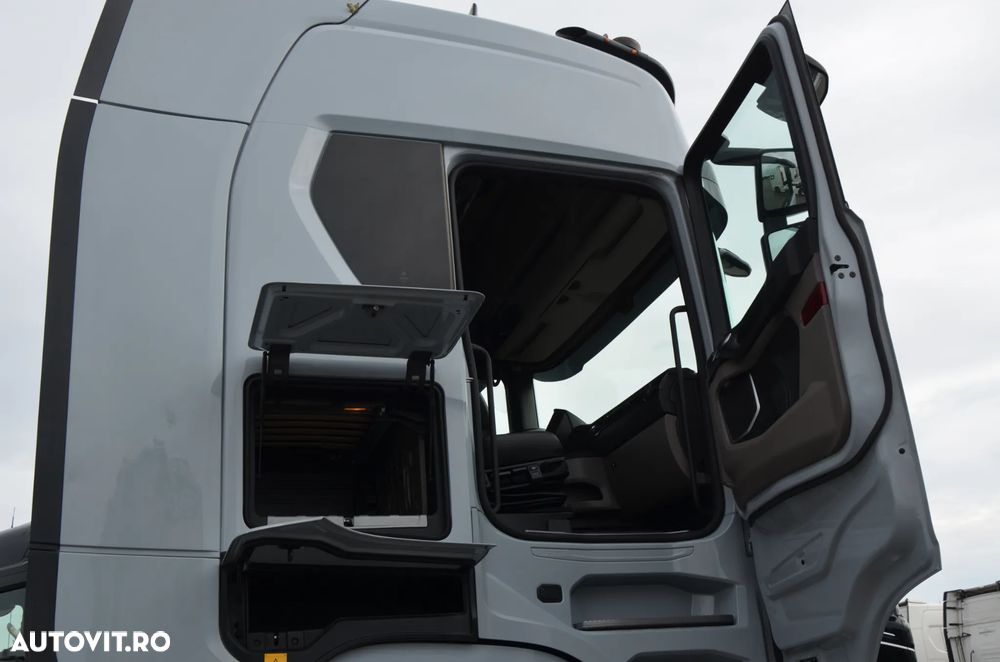 Scania S 500 / 6x2/4 PUSHER / SKÓRA / FULL LED / FULL AIR / PRZESUWANE SIODŁO / ACC / NAVI / KAMERA / ALUSY / DE 8558 - 17