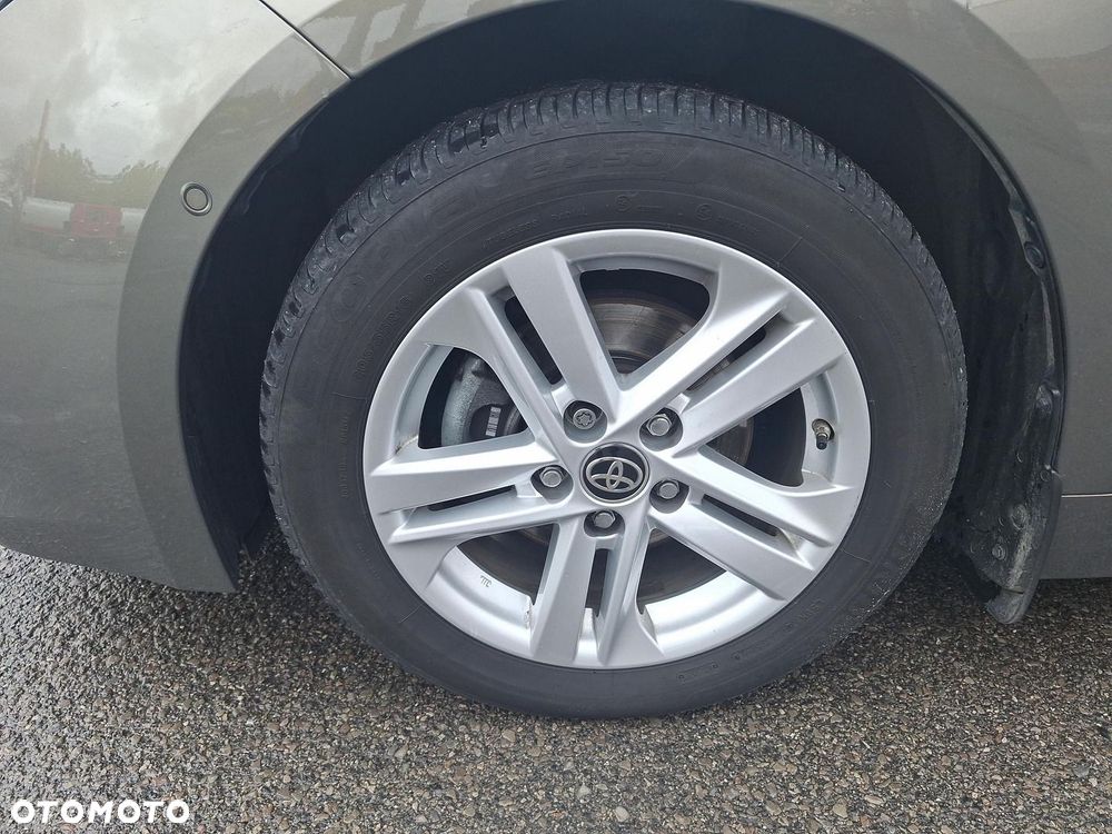 Toyota Corolla - 23