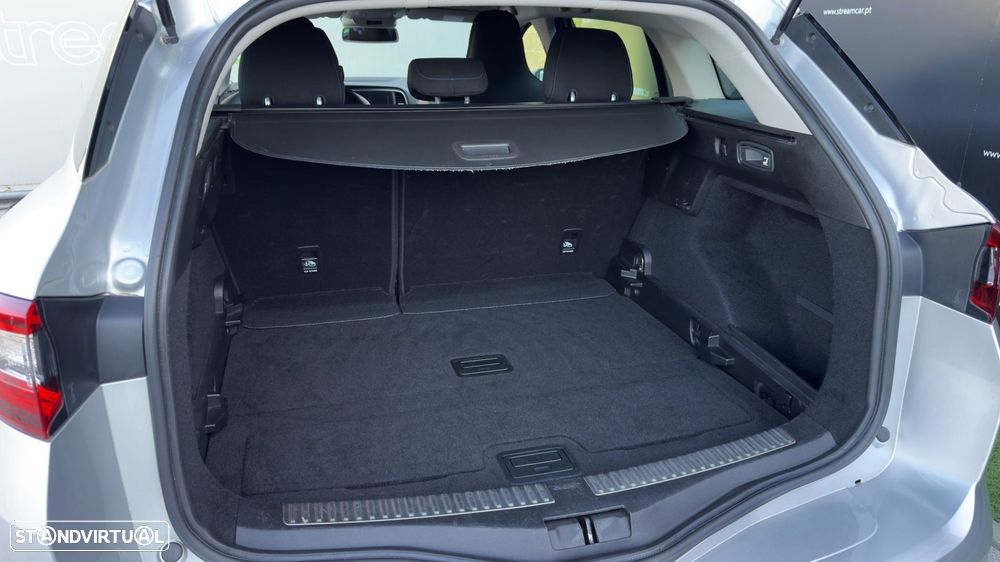 Renault Mégane Sport Tourer 1.5 dCi GT Line SS - 37