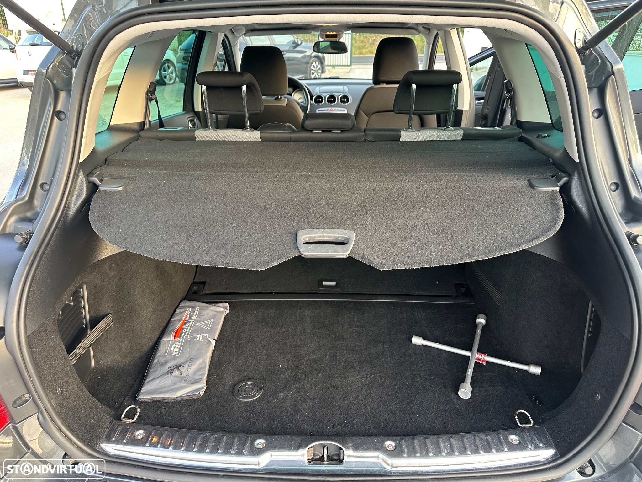 Peugeot 308 SW 1.6 HDi SE Navteq CVM6 - 19