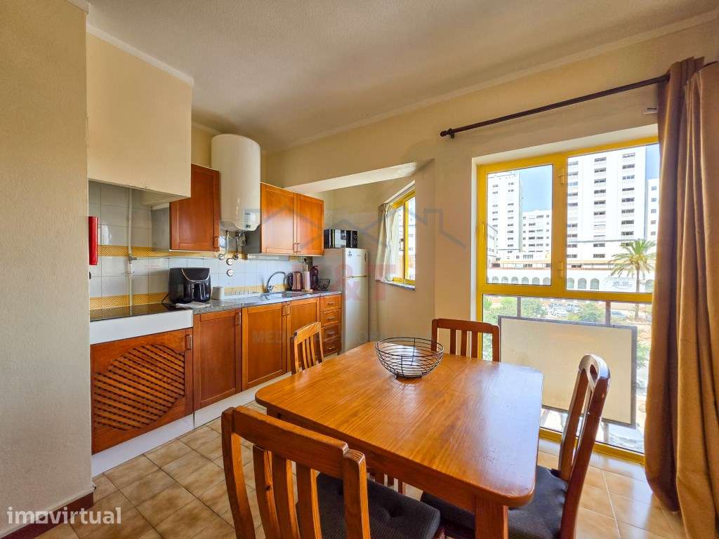 Apartamento T1 Praia da Rocha - Arrendamento Temporário - Grande imagem: 3/13