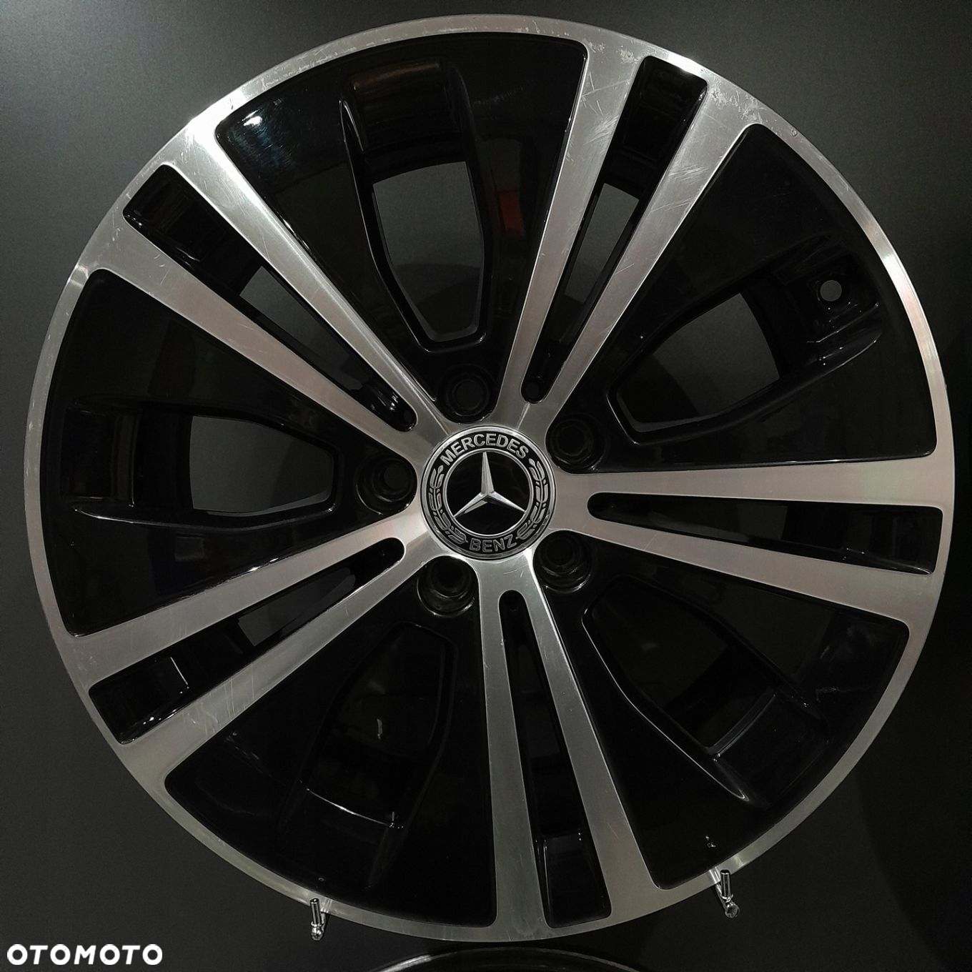 Felgi 18 5x112 Mercedes E-Klasa W212 W213 OE F9214-6 - 3