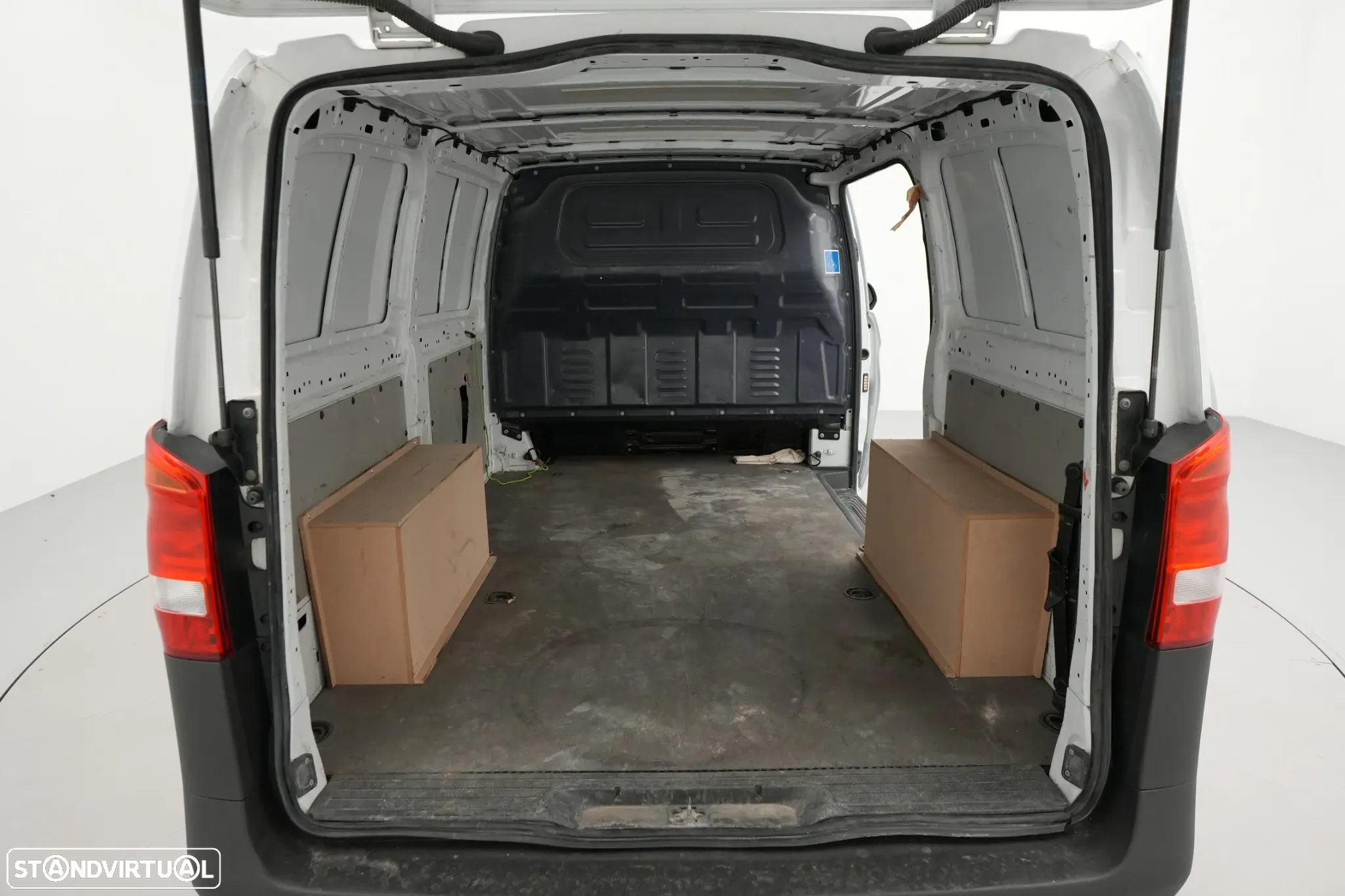 Mercedes-Benz Vito 116/32 - 28