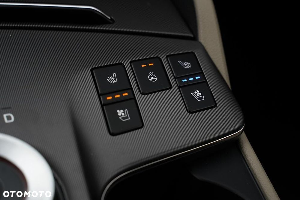 Kia Sportage 1.6 T-GDI Business Line 2WD DCT - 29