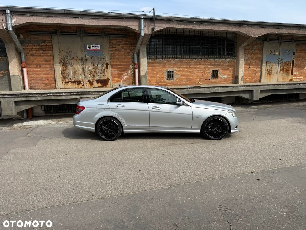 Mercedes-Benz Klasa C 200 Kompressor Avantgarde - 2