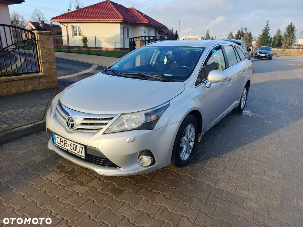 Toyota Avensis 2.0 D-4D Sol - 1